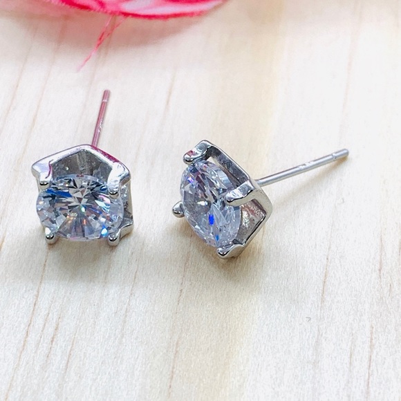 Sterling Silver 925 CZ Stud Earrings - Picture 3 of 4
